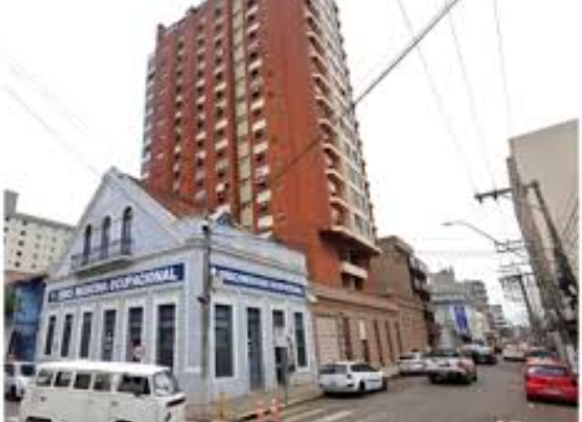 Apartamento no Centro (foto 3 de 3)