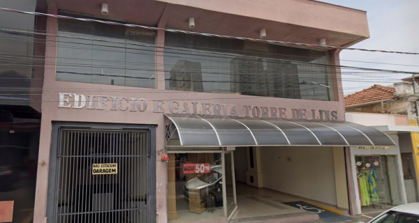 Sala Comercial 53 - Edifício Torre de Lins - Rua Rio Branco, 273 - Centro - Lins/SP