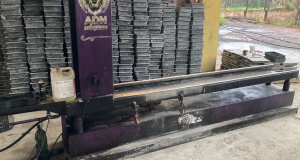 Máquina Fabricação Pavers - Marca ADN - 90m² hora - Kit Bomba Hidráulica e Motor WEG
