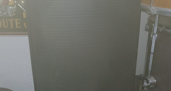2 Caixas Acústicas JBL 15", modelo EON6IS