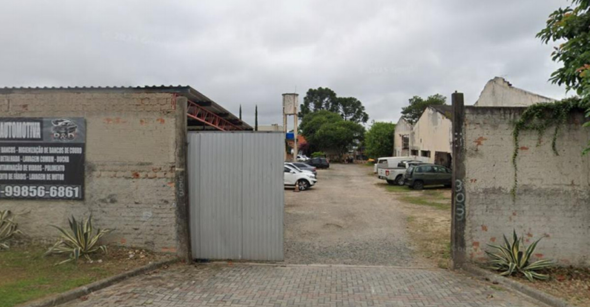 Comercial no Boqueirão (foto 2 de 3)