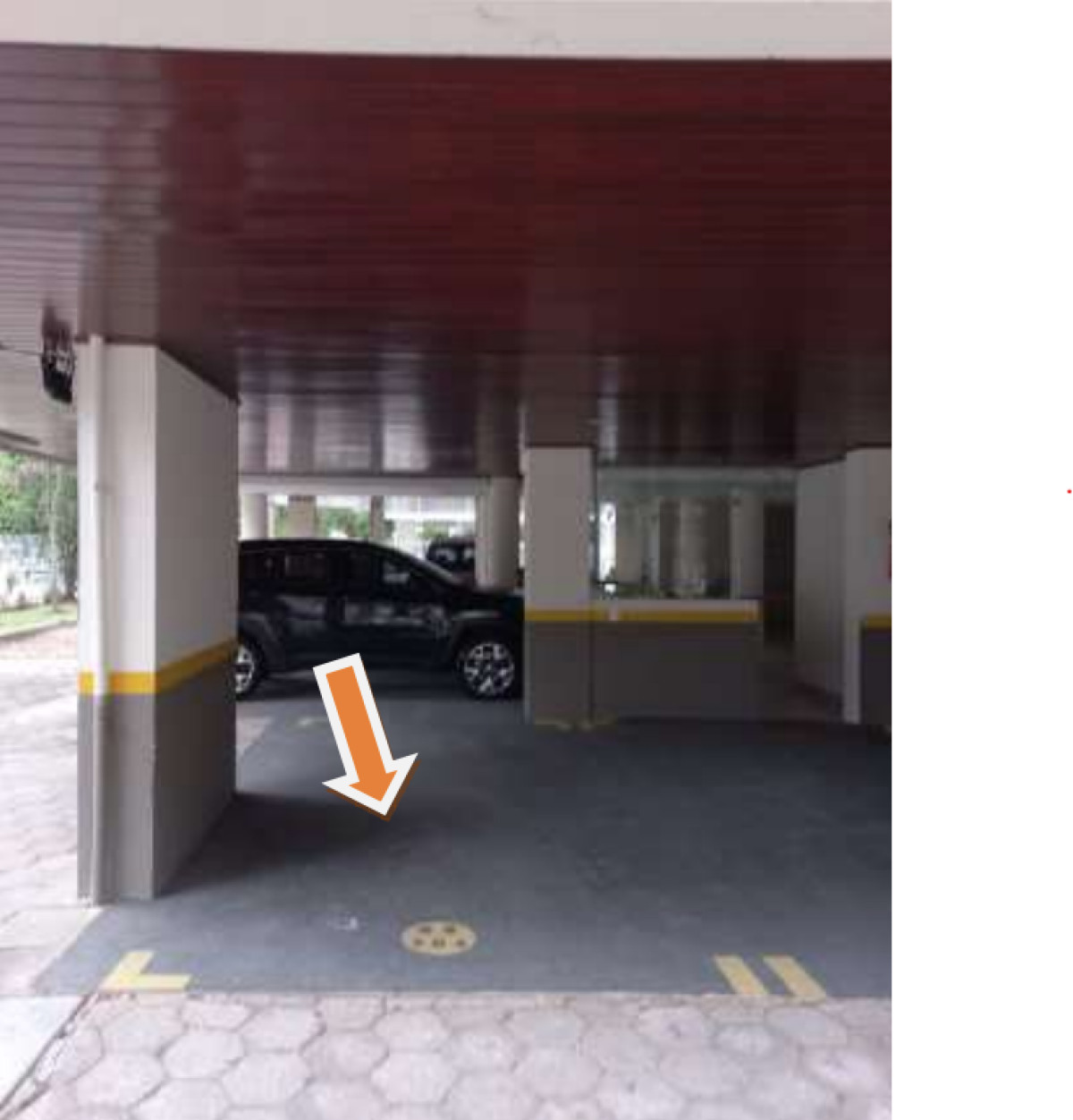 Garagem/Box no Jurerê (foto 2 de 3)