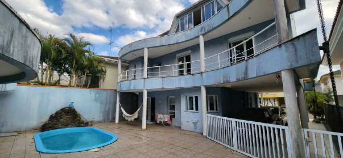 Imagem do imóvel Casa em Condomínio - Cond. Res. Wiener Wald - Rua Francisco Derosso, n. 3195 - Xaxim - Curitiba/PR