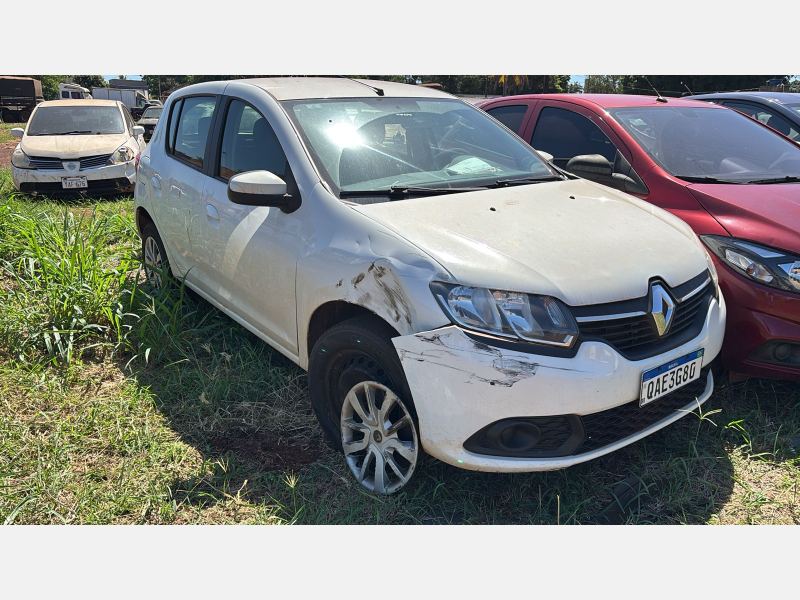 Lote 7 - Marca: RENAULT / Modelo: SANDERO EXPR 10 / Placa: QAE3G80 / Ativo 251810