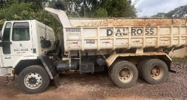 Caminhão FORD CARGO 2628 E 2010/2011