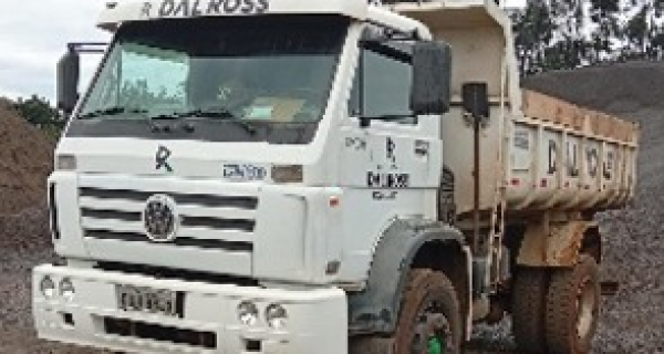 Caminhão VW 15.180 2003/2003