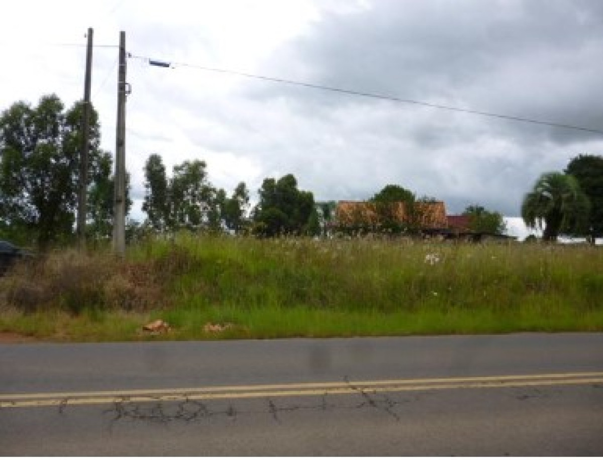 Lote de terreno e FIAT/UNO MILE FIRE FLEX, localizado em Ponta Grossa - PR, bairro Uvaranas