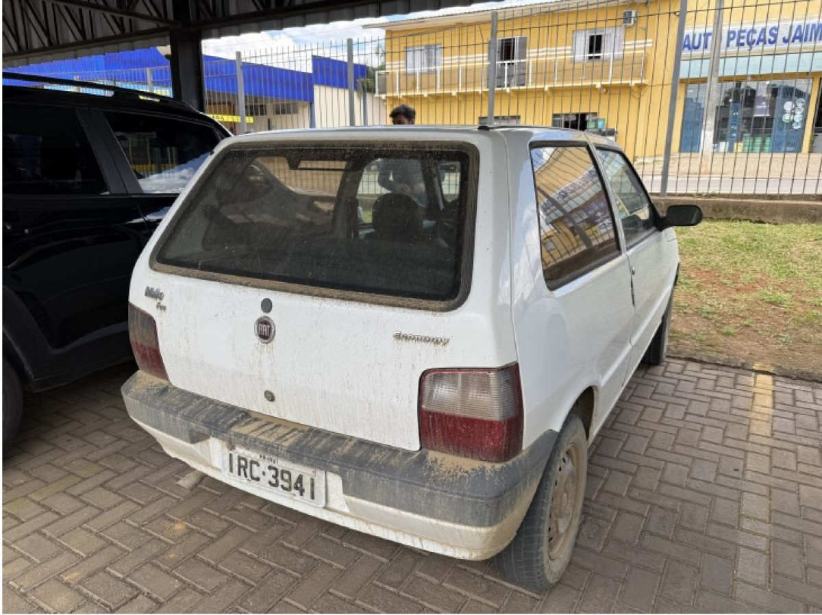 Fiat Uno Mille Economy — foto 7 de 10